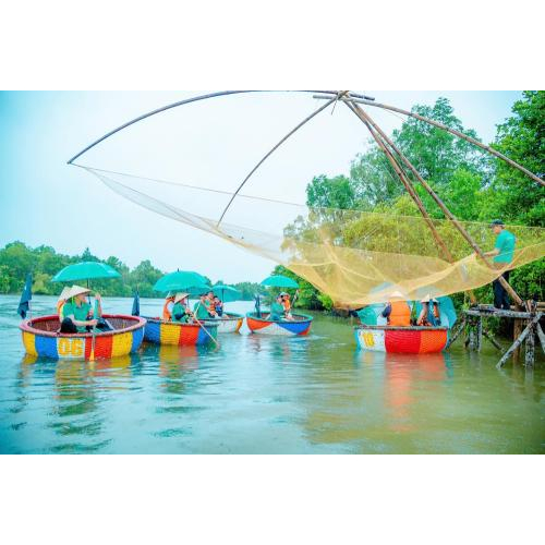 (TOUR RIÊNG) Chèo Thuyền Thúng Sông Cửa Cạn + Tham Quan Trang Trại Mật Ong